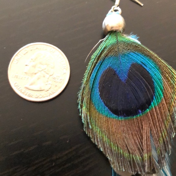 Gorgeous, Indian feather earrings-handmade! EUC - Picture 3 of 3